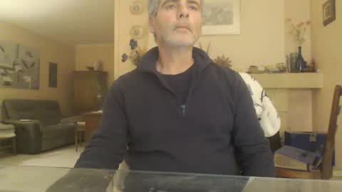 Aalex1717 online show from December 15, 2025, 6:50 am