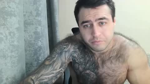 Davin tayl online show from November 20, 2025, 5:45 pm