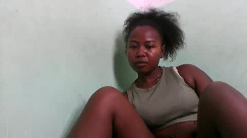 Snapshot of abella677022 chatting on February 26, 2026, 5:12 pm abella677022 online show from February 26, 2026, 5:12 pm