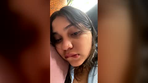abril_gomez_11 online show from February 1, 2026, 5:11 pm