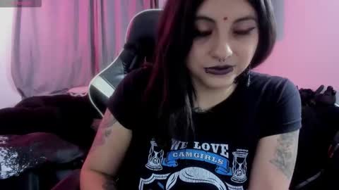 Snapshot of acid_alice666 chatting on February 24, 2026, 1:47 am Alice online show from February 24, 2026, 1:47 am