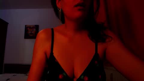 Snapshot of addicted2uts chatting on January 18, 2026, 11:08 pm amy online show from January 18, 2026, 11:08 pm