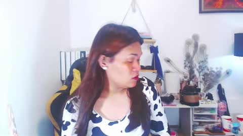 Snapshot of adellahuge22 chatting on February 28, 2026, 7:48 pm Adellahuge05 online show from February 28, 2026, 7:48 pm