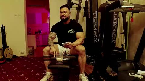 Adonis online show from October 26, 2025, 2:06 am