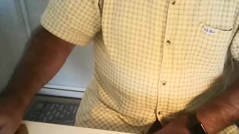 Snapshot of ahmole chatting on October 9, 2025, 7:28 am Ole online show from October 9, 2025, 7:28 am