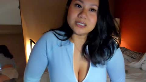 Snapshot of aigenerator chatting on February 27, 2026, 5:40 am Giana online show from February 27, 2026, 5:40 am