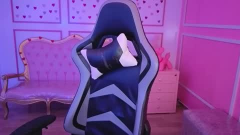 Snapshot of ailen_t_ chatting on September 10, 2025, 2:22 am ailen online show from September 10, 2025, 2:22 am