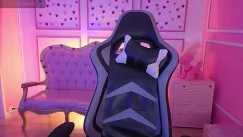 Snapshot of ailen_t_ chatting on September 24, 2025, 2:37 am ailen online show from September 24, 2025, 2:37 am