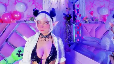 Snapshot of akane_hikari_ chatting on February 23, 2026, 4:32 am akane hikari online show from February 23, 2026, 4:32 am