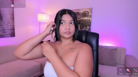 Snapshot of alaiia7 chatting on January 9, 2026, 8:10 pm Alaia online show from January 9, 2026, 8:10 pm