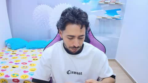 Snapshot of alan_allexander chatting on February 9, 2026, 5:33 am ALAN online show from February 9, 2026, 5:33 am