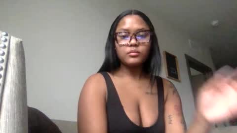 Snapshot of alanaaheartttt chatting on November 11, 2025, 3:01 pm alanaaheartttt online show from November 11, 2025, 3:01 pm