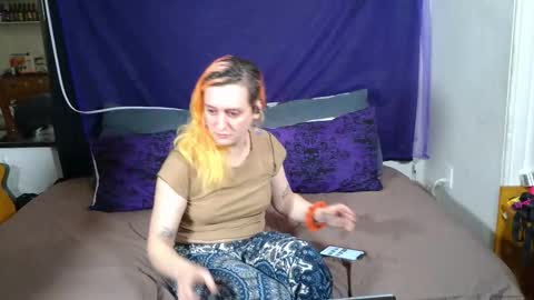 Alani online show from October 11, 2025, 8:29 pm