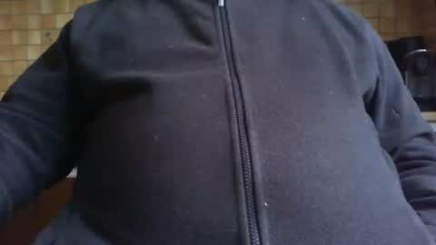 Snapshot of albert29 chatting on October 19, 2025, 9:10 am albert29 online show from October 19, 2025, 9:10 am