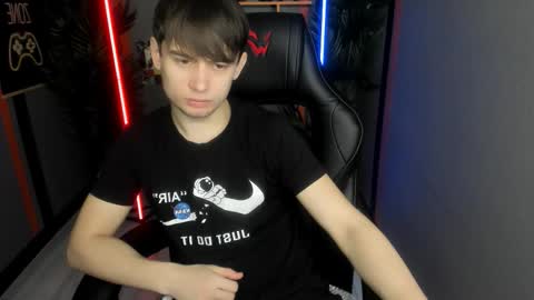 Alejandro online show from February 4, 2026, 9:04 am