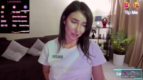 Snapshot of alenacoplan chatting on February 9, 2026, 11:20 pm AlenaCoplan online show from February 9, 2026, 11:20 pm