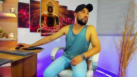 ALESSANDRO  WYE online show from January 8, 2025, 5:16 am