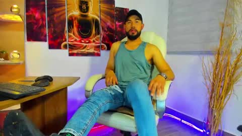 ALESSANDRO  WYE online show from January 11, 2025, 8:00 am