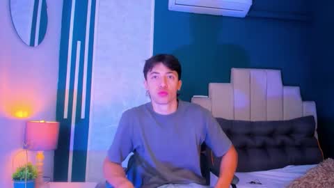 Snapshot of alessandro_dybala chatting on January 17, 2026, 12:21 pm Alessandro Dybala online show from January 17, 2026, 12:21 pm