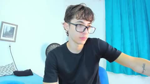 Snapshot of alessandro_dybala chatting on February 10, 2026, 1:04 pm Alessandro Dybala online show from February 10, 2026, 1:04 pm