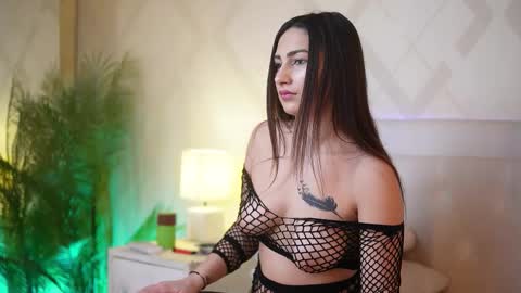 Snapshot of alessiaplays chatting on February 9, 2026, 9:30 pm Alessia online show from February 9, 2026, 9:30 pm