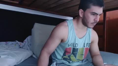 Snapshot of alexsb1998 chatting on February 2, 2025, 7:30 am alexsb1998 online show from February 2, 2025, 7:30 am