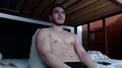 Snapshot of alexsb1998 chatting on February 11, 2025, 8:48 am alexsb1998 online show from February 11, 2025, 8:48 am