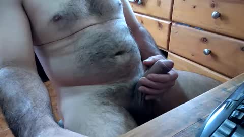 Snapshot of algodesente chatting on October 26, 2025, 3:07 pm Alguien online show from October 26, 2025, 3:07 pm