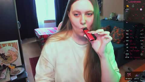 Snapshot of alice_dreamgirl_ chatting on February 11, 2026, 9:58 am Alice 3 online show from February 11, 2026, 9:58 am