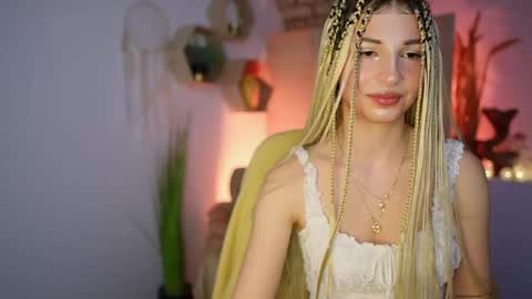 Alicee Kiss online show from December 28, 2024, 7:54 pm