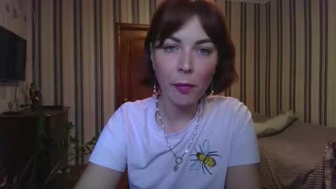 alicehoney_ online show from November 13, 2025, 3:11 pm