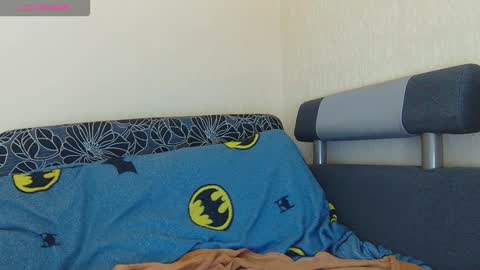 AliceWoolfy online show from February 5, 2026, 9:30 pm