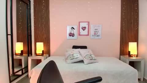 Snapshot of alina_martinelli chatting on January 10, 2026, 3:14 pm Alina online show from January 10, 2026, 3:14 pm