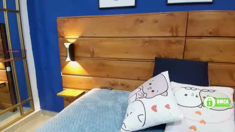 Snapshot of alina_martinelli chatting on January 16, 2026, 12:25 am Alina online show from January 16, 2026, 12:25 am