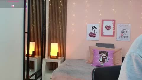 Snapshot of alina_martinelli chatting on February 18, 2026, 11:28 am Alina online show from February 18, 2026, 11:28 am