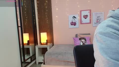 Snapshot of alina_martinelli chatting on February 20, 2026, 11:54 am Alina online show from February 20, 2026, 11:54 am