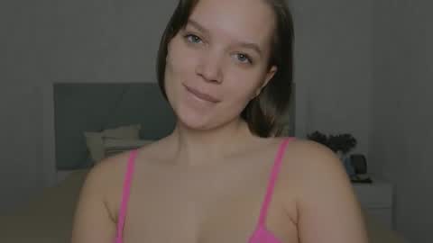 Snapshot of alina_vir chatting on February 5, 2026, 5:23 am alina_vir online show from February 5, 2026, 5:23 am