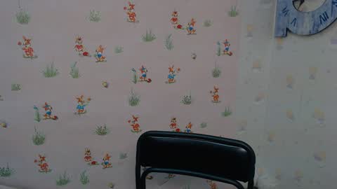 Snapshot of alisiakiss_ chatting on December 30, 2024, 7:37 am Alisia online show from December 30, 2024, 7:37 am