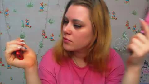 Snapshot of alisiakiss_ chatting on January 17, 2025, 11:06 am Alisia online show from January 17, 2025, 11:06 am