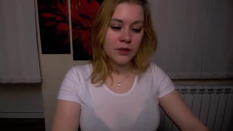 Snapshot of alisiakiss_ chatting on January 30, 2025, 7:50 am Alisia online show from January 30, 2025, 7:50 am