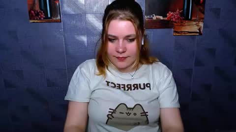 Snapshot of alisiakiss_ chatting on March 11, 2025, 10:40 am Alisia online show from March 11, 2025, 10:40 am