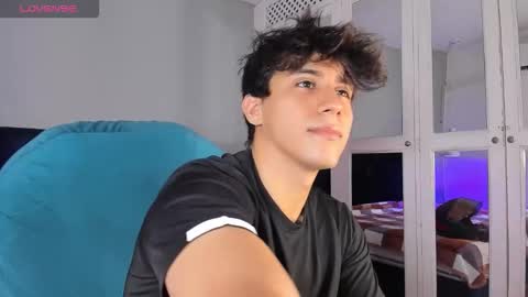 Snapshot of allexcano chatting on February 14, 2026, 8:27 pm Allex online show from February 14, 2026, 8:27 pm