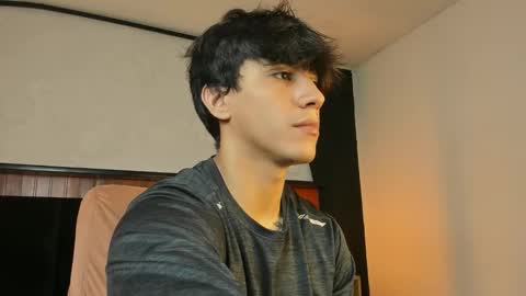 Snapshot of allexcano chatting on February 19, 2026, 8:38 pm Allex online show from February 19, 2026, 8:38 pm