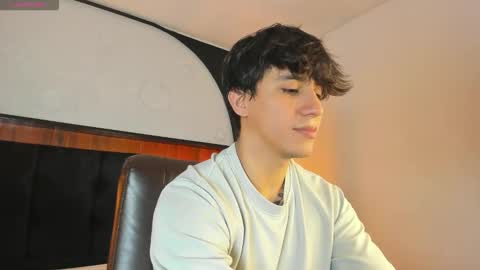 Snapshot of allexcano chatting on February 26, 2026, 8:52 pm Allex online show from February 26, 2026, 8:52 pm