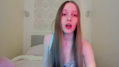 Snapshot of alllura chatting on February 7, 2026, 5:00 am Axi online show from February 7, 2026, 5:00 am