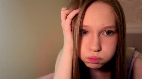 Snapshot of alllura chatting on March 5, 2026, 1:34 am Axi online show from March 5, 2026, 1:34 am