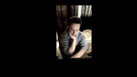 Snapshot of alolanmonke chatting on October 12, 2025, 12:59 pm alolanmonke online show from October 12, 2025, 12:59 pm