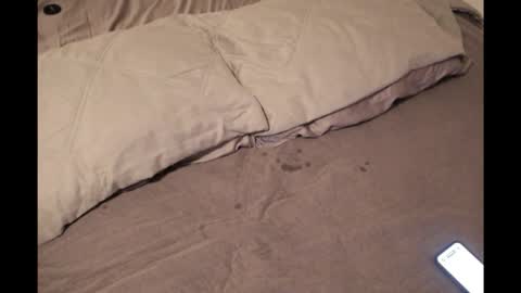 Snapshot of alongwhitedick chatting on February 26, 2026, 5:50 am ALongwhitedick online show from February 26, 2026, 5:50 am