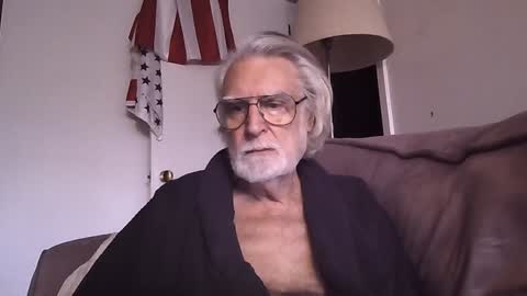 Snapshot of alphauniform chatting on January 30, 2025, 3:19 pm AlphaUniform online show from January 30, 2025, 3:19 pm