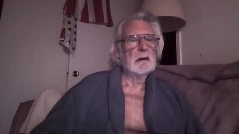 Snapshot of alphauniform chatting on February 22, 2025, 12:08 pm AlphaUniform online show from February 22, 2025, 12:08 pm